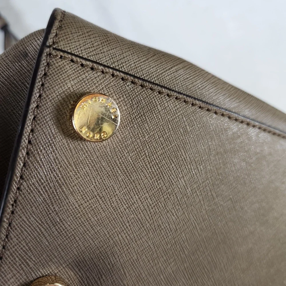 Michael Kors Saffiano Leather Tote Satchel‎ Taupe Chain Strap Large Shoulder Bag